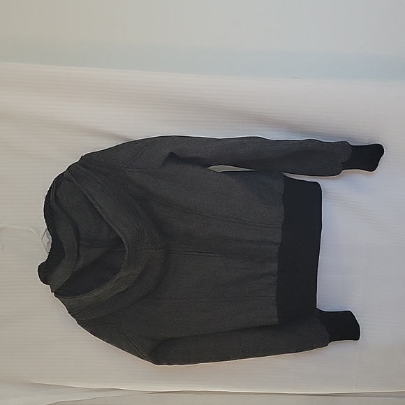 HM Jacket - Picture 3 of 4